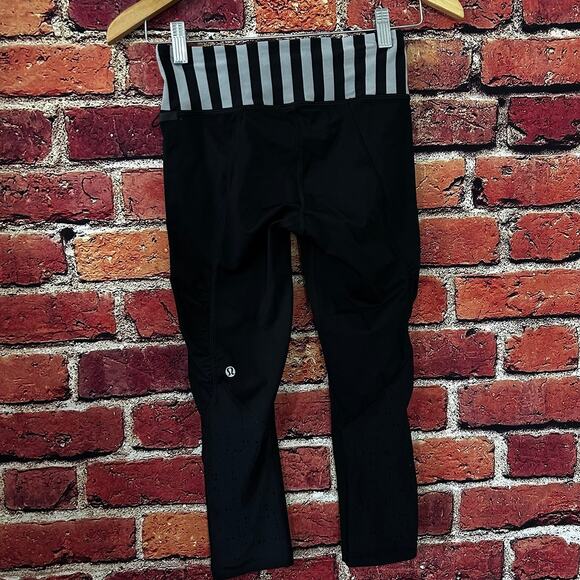 lululemon leggings size 2 - Picture 4 of 9